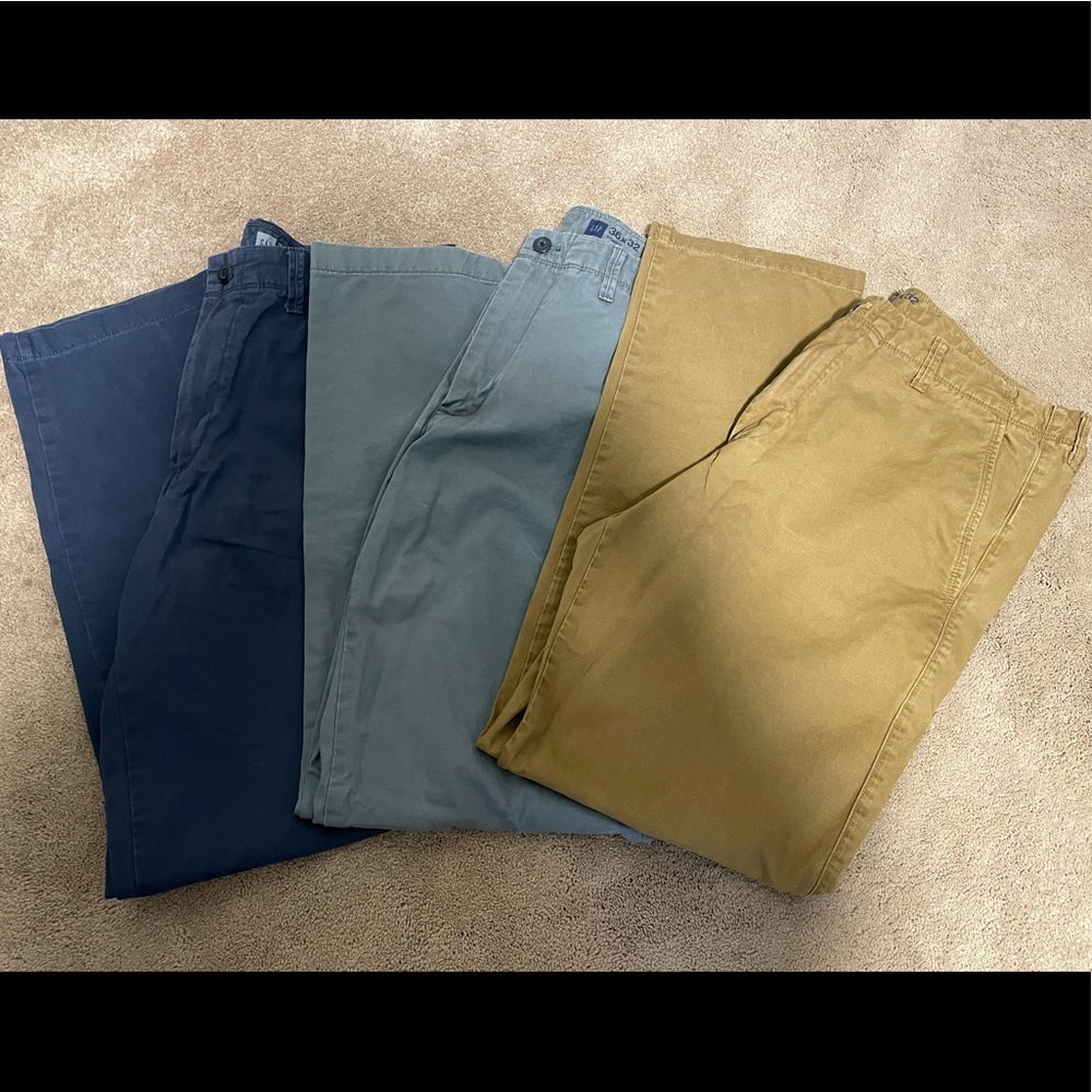 Lot of Men’s GAP Chino Pants - Like New! 36x32